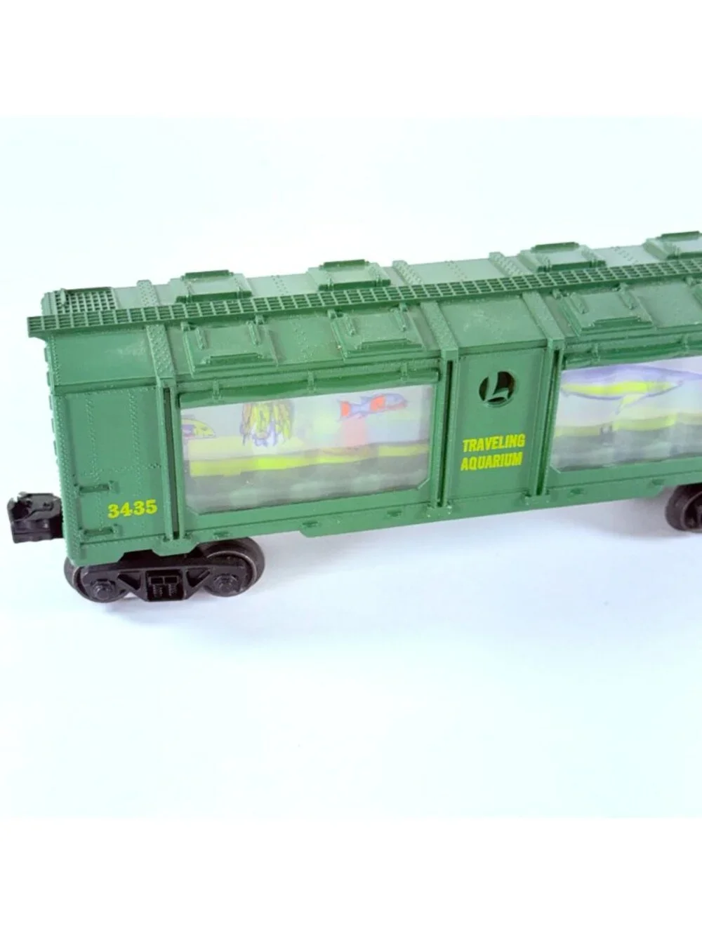 Lionel Traveling Aquarium Car Green Plastic with Moving Fish Display 3435